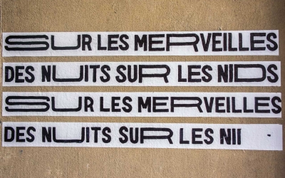 The phrase in the Carré des Arts